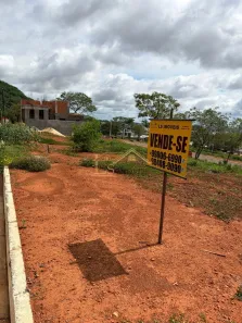 Imóvel Comercial à venda, 240m² no Ibituruna, Montes Claros