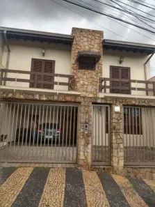 Sobrado com 3 Quartos à venda, 351m² no Vila Nogueira, Campinas