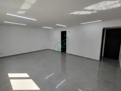 Sala Comercial para alugar, 40m² no Indianópolis, São Paulo