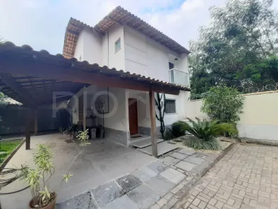 Casa com 3 Quartos à venda, 141m² no Maria Paula, São Gonçalo