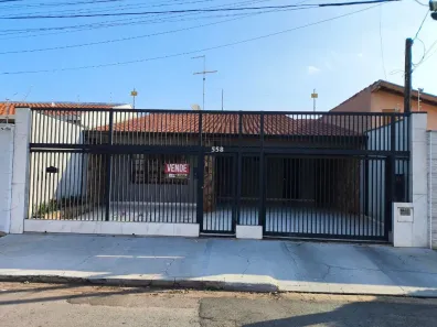 Casa com 3 Quartos à venda, 156m² no Jardim Planalto, Cosmópolis