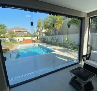Casa de Condomínio com 4 Quartos para alugar, 700m² no Alphaville, Santana de Parnaíba