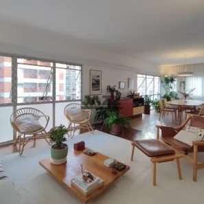 Casa com 3 Quartos à venda, 230m² no Cambuí, Campinas