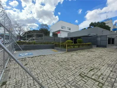 Prédio Comercial com 6 Quartos para venda ou aluguel, 250m² no Água Fria, São Paulo