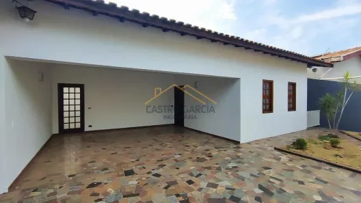 Casa com 3 Quartos para alugar, 200m² no Vila Omar, Americana