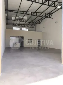 Galpão/Depósito/Armazém para alugar, 224m² no Jardim Patrícia, Uberlândia