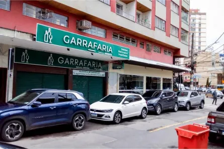 Ponto Comercial para alugar, 70m² no São Mateus, Juiz de Fora