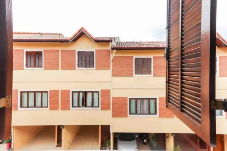 Casa com 2 Quartos à venda, 113m² no Vila Gomes, São Paulo