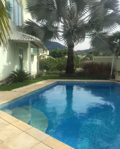 Casa de Condomínio com 4 Quartos à venda, 360m² no Campo Grande, Rio de Janeiro