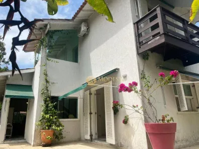 Sobrado com 4 Quartos à venda, 150m² no Barra do Sahy, São Sebastião