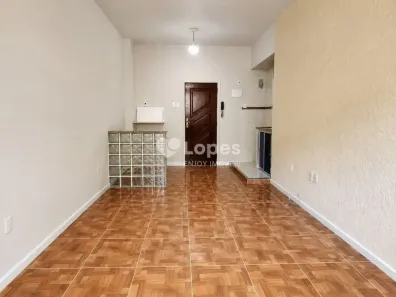 Kitnet com 1 Quarto à venda, 20m² no Grajaú, Rio de Janeiro