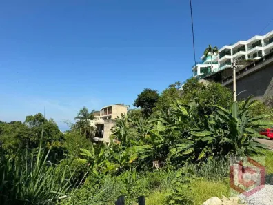 Lote/Terreno à venda, 805m² no Marapé, Santos