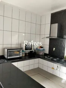 Casa com 3 Quartos à venda, 160m² no Jardim das Palmeiras, Uberlândia