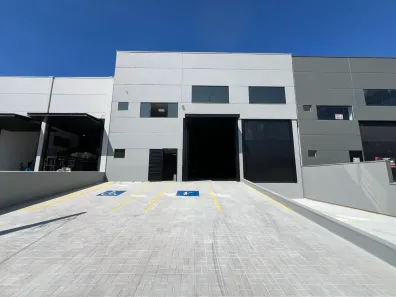 Galpão/Depósito/Armazém para alugar, 660m² no Pachecos, Palhoça