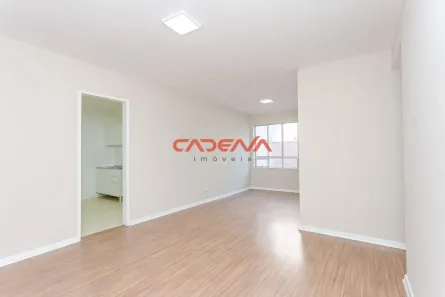 Apartamento com 3 Quartos para alugar, 77m² no Portão, Curitiba