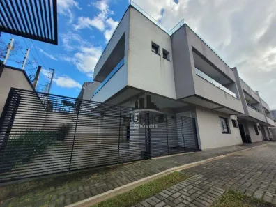 Sobrado com 3 Quartos à venda, 189m² no Bom Retiro, Curitiba