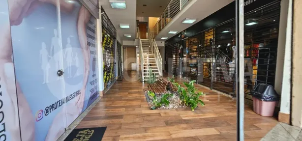 Prédio Comercial à venda, 403m² no Pacaembu, Uberlândia