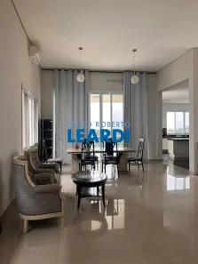 Casa de Condomínio com 4 Quartos para alugar, 450m² no Jardim Imperial, Arujá