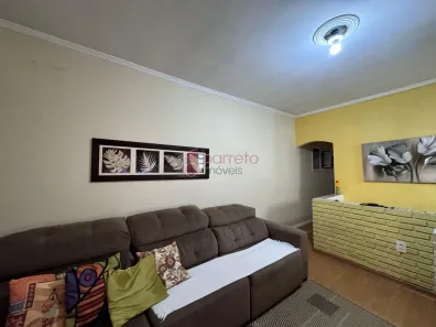 Sobrado com 3 Quartos à venda, 108m² no Jardim Estádio, Jundiaí