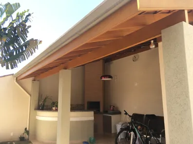 Casa com 3 Quartos à venda, 140m² no Jardim Carolina, Poços de Caldas