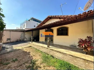 Casa com 3 Quartos à venda, 217m² no São João Batista (Venda Nova), Belo Horizonte