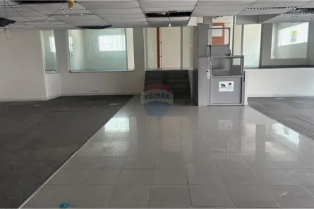 Ponto Comercial para alugar, 498m² no Boa Viagem, Recife