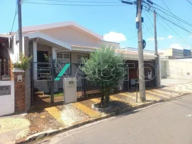 Casa com 3 Quartos à venda, 220m² no Jardim Dom Bosco, Campinas