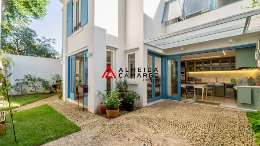 Casa com 3 Quartos à venda, 227m² no Jardim América, São Paulo