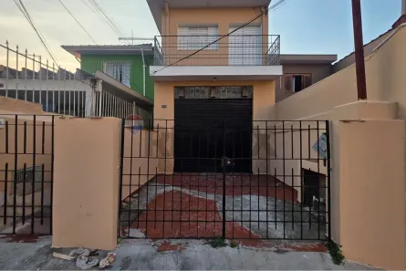 Casa com 3 Quartos para alugar, 140m² no Vila Mazzei, São Paulo