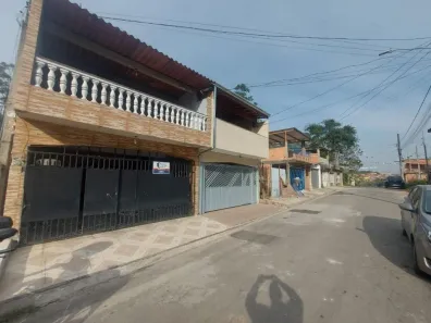 Sobrado com 4 Quartos à venda, 172m² no Portal do Areião (Caucaia do Alto), Cotia