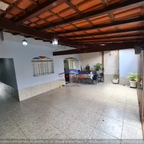 Casa com 2 Quartos à venda, 189m² no Vila Cristina, Betim