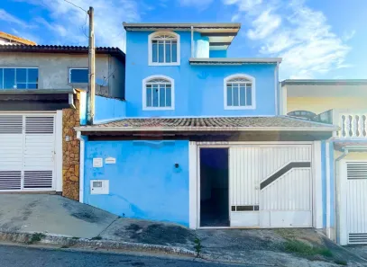 Sobrado com 3 Quartos à venda, 284m² no Borda da Mata, Caçapava