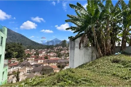 Lote/Terreno à venda, 244m² no Tijuca, Teresópolis