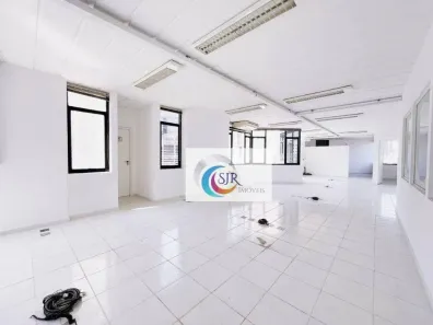 Sala Comercial para alugar, 220m² no Cidade Monções, São Paulo