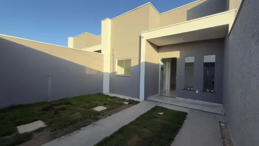 Casa com 3 Quartos à venda, 93m² no Jardim Bandeirantes, Maracanaú
