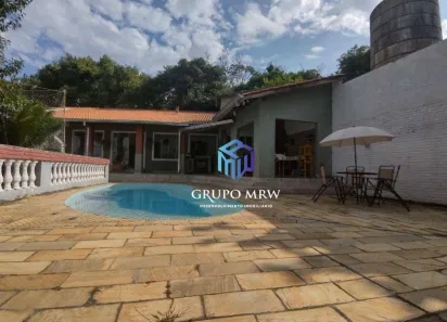Fazenda/Sítio com 4 Quartos à venda, 550m² no Colinas I, Araçoiaba da Serra