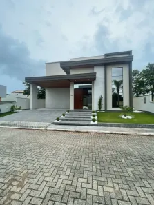Casa com 3 Quartos à venda, 214m² no Ingleses do Rio Vermelho, Florianópolis