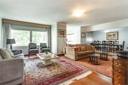 Apartamento com 3 Quartos à venda, 220m² no Cerqueira César, São Paulo