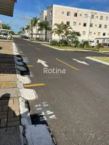 Apartamento com 2 Quartos à venda, 45m² no Chácaras Tubalina e Quartel, Uberlândia