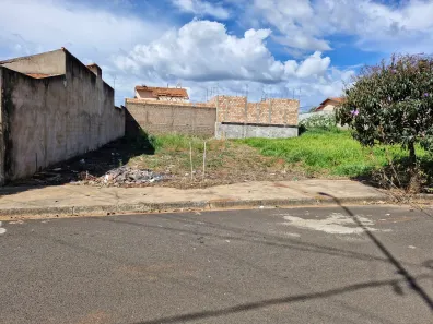 Lote/Terreno à venda, 250m² no Loteamento Portal do Vale II, Uberlândia
