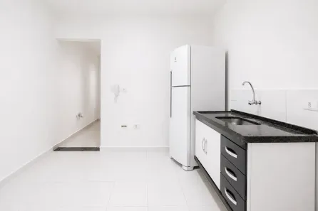 Kitnet com 1 Quarto para alugar, 30m² no Vila Bertioga, São Paulo