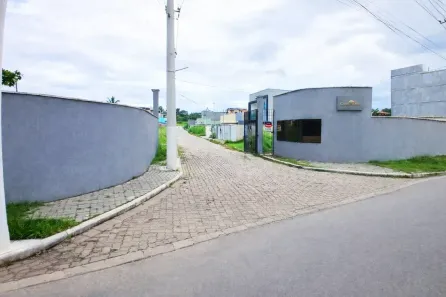 Lote/Terreno à venda, 180m² no Santa Cruz da Serra, Duque de Caxias