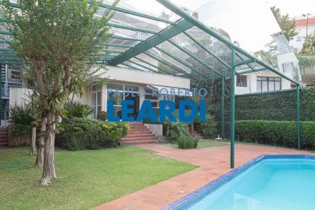Casa com 4 Quartos à venda, 348m² no Pacaembu, São Paulo