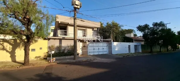 Sobrado com 6 Quartos à venda, 320m² no Vila Harmonia, Araraquara