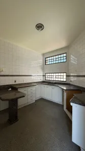 Casa com 3 Quartos para alugar, 200m² no Cidade Nova, Franca