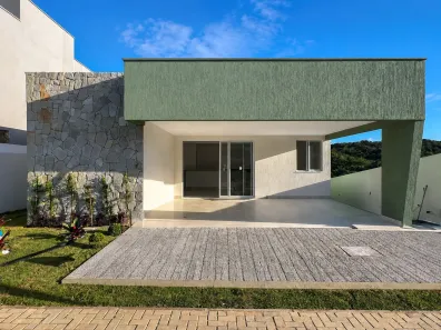 Casa de Condomínio com 3 Quartos à venda, 220m² no Parque das Nações, Parnamirim