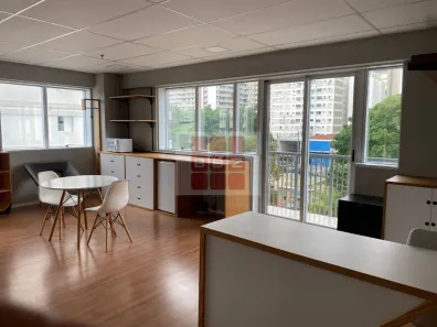 Sala Comercial à venda, 45m² no Santo Amaro, São Paulo