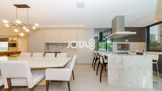 Apartamento com 3 Quartos à venda, 390m² no Cabral, Curitiba