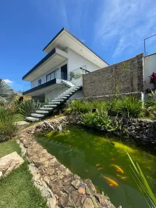 Casa de Condomínio com 5 Quartos para alugar, 420m² no , Piedade