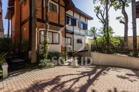 Casa de Condomínio com 4 Quartos à venda, 440m² no Jardim Cordeiro, São Paulo